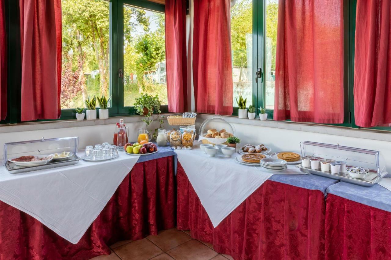 Borgo Blu Poggio Lejlighedshotel Lazise Eksteriør billede